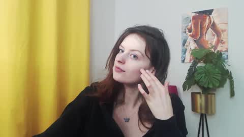 Nadine online show from January 15, 9:24 am