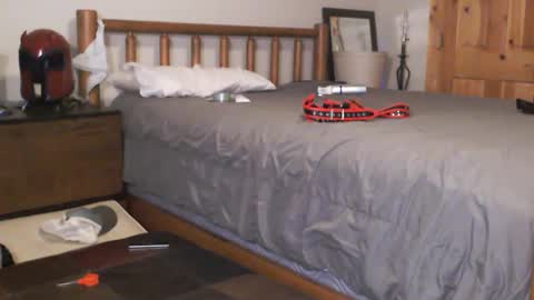 Fan Friction online show from October 2, 1:56 am