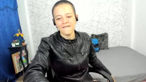 Snapshot of fanny_18 chatting on March 12, 8:30 am FANNY online show from March 12, 8:30 am