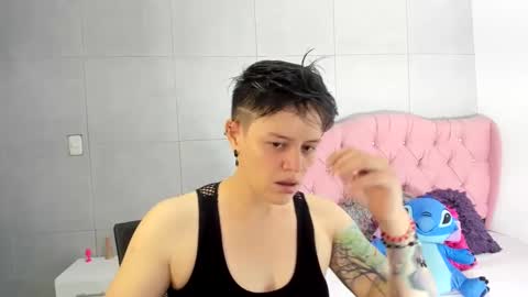 Snapshot of fanny_18 chatting on September 25, 1:42 am FANNY online show from September 25, 1:42 am