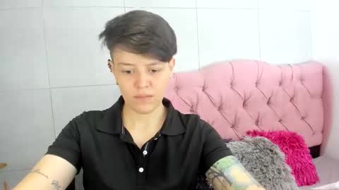 Snapshot of fanny_18 chatting on November 13, 7:57 pm FANNY online show from November 13, 7:57 pm