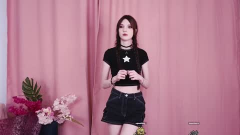 Kim online show from January 17, 8:00 pm