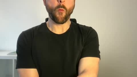 Snapshot of fantacyland chatting on March 12, 10:16 am Alex online show from March 12, 10:16 am