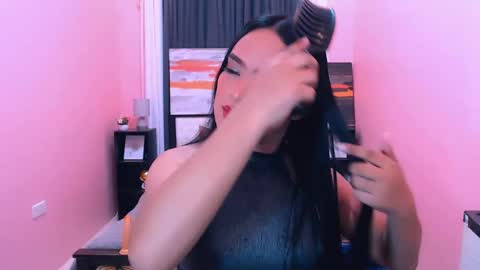 ITYS ME MONA online show from March 26, 8:20 am