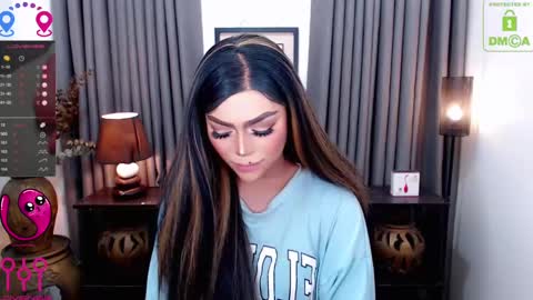 Snapshot of fantacyoflove chatting on December 25, 9:54 pm YASI online show from December 25, 9:54 pm