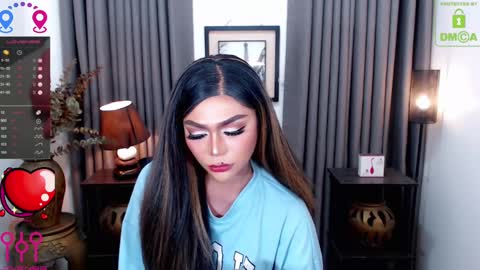 Snapshot of fantacyoflove chatting on January 17, 2:08 am YASI online show from January 17, 2:08 am