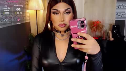 YOUR DOMINA KRISTINE online show from April 12, 3:55 am