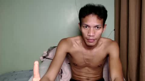 Snapshot of fantasy_davidxx chatting on February 4, 10:10 am David online show from February 4, 10:10 am