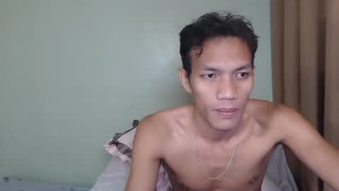 Snapshot of fantasy_davidxx chatting on February 6, 3:27 am David online show from February 6, 3:27 am