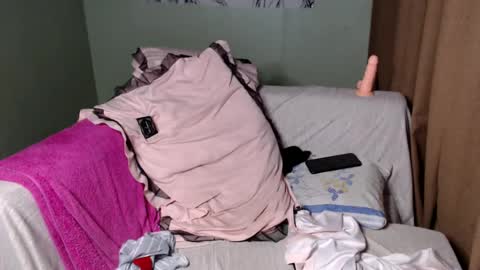 Snapshot of fantasy_davidxx chatting on March 6, 3:24 pm David online show from March 6, 3:24 pm