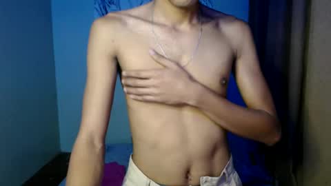 Snapshot of fantasy_davidxx chatting on March 8, 12:30 pm David online show from March 8, 12:30 pm