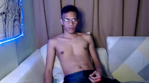 Snapshot of fantasy_davidxx chatting on October 7, 11:07 am David online show from October 7, 11:07 am