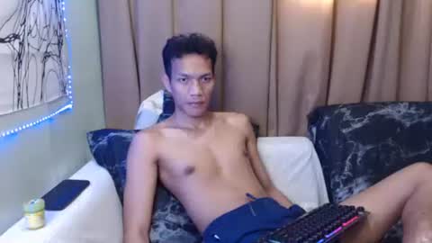 Snapshot of fantasy_davidxx chatting on November 20, 4:23 am David online show from November 20, 4:23 am