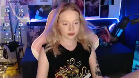 Lisa online show from July 19, 12:53 pm