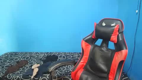 Snapshot of fantasyg0ddessxxx chatting on February 7, 1:58 am PIA online show from February 7, 1:58 am