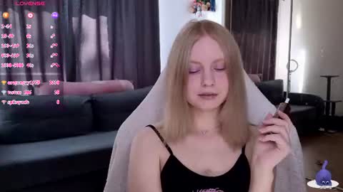 Snapshot of fantasymaria chatting on June 18, 2:43 pm my name is Masha online show from June 18, 2:43 pm