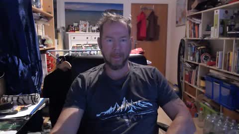 Snapshot of fantasystyl50 chatting on December 21, 7:15 am fantasystyl50 online show from December 21, 7:15 am