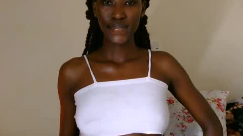 Snapshot of fantee_eeh chatting on July 14, 2:05 am pretty slim online show from July 14, 2:05 am