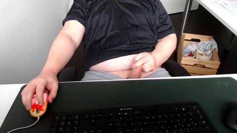 Snapshot of fap_n_play chatting on November 15, 10:23 am Cardi online show from November 15, 10:23 am