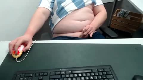 Snapshot of fap_n_play chatting on November 22, 11:15 pm Cardi online show from November 22, 11:15 pm