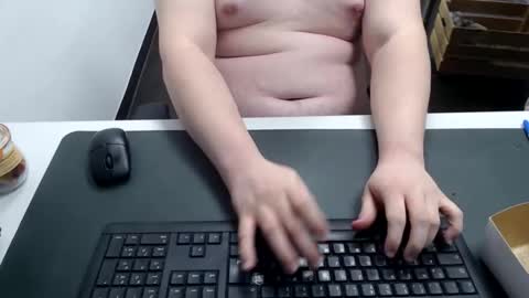 Snapshot of fap_n_play chatting on December 1, 6:57 pm Cardi online show from December 1, 6:57 pm