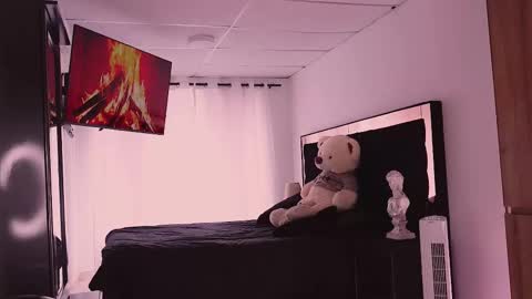 Snapshot of farid_jake_ chatting on October 3, 3:53 pm farid_jake_ online show from October 3, 3:53 pm