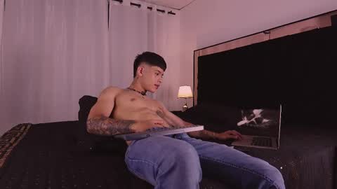 Snapshot of farid_jake_ chatting on October 8, 12:19 am farid_jake_ online show from October 8, 12:19 am