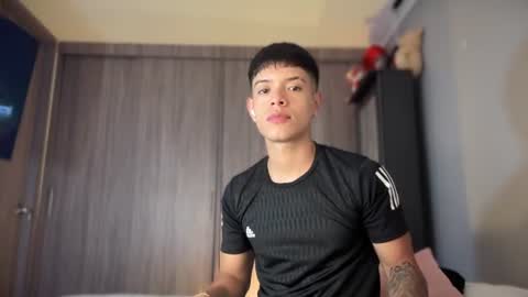 Snapshot of farid_jake_ chatting on July 7, 12:57 am farid_jake_ online show from July 7, 12:57 am