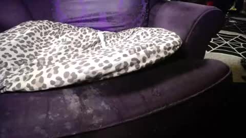 Farrah online show from March 10, 3:28 pm