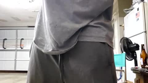 Snapshot of fartinmymouthplz chatting on November 16, 4:51 am fartinmymouthplz online show from November 16, 4:51 am