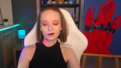 Snapshot of fascinating___eyes chatting on December 7, 10:28 pm Fascinating   Eyes online show from December 7, 10:28 pm