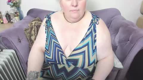 fashiona online show from March 29, 3:39 am