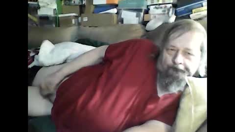 Snapshot of fasteddysex chatting on February 2, 12:40 am HoneyCumJuice4U online show from February 2, 12:40 am