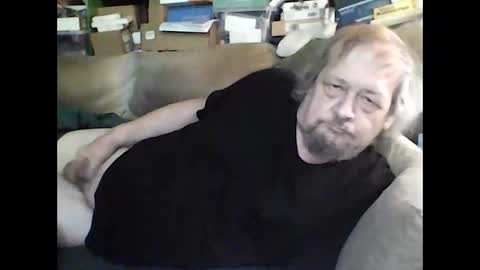 Snapshot of fasteddysex chatting on October 6, 3:42 pm HoneyCumJuice4U online show from October 6, 3:42 pm