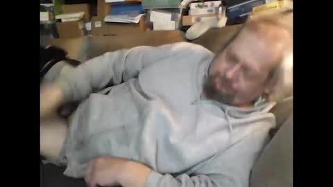Snapshot of fasteddysex chatting on October 14, 3:13 pm HoneyCumJuice4U online show from October 14, 3:13 pm
