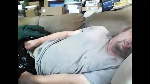 Snapshot of fasteddysex chatting on October 15, 4:01 am HoneyCumJuice4U online show from October 15, 4:01 am