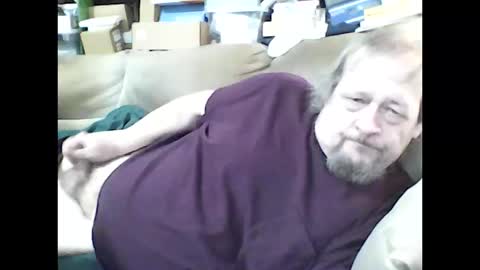 Snapshot of fasteddysex chatting on October 15, 4:40 pm HoneyCumJuice4U online show from October 15, 4:40 pm