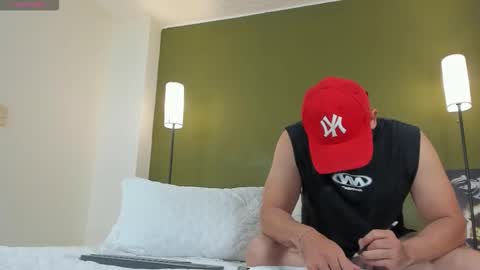 Snapshot of fatdick_1 chatting on October 28, 8:22 pm M A T T E O online show from October 28, 8:22 pm