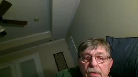 Snapshot of fatdickad chatting on January 12, 2:24 am fatdickad online show from January 12, 2:24 am