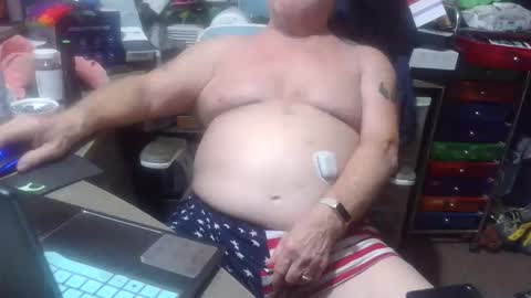 Fred. online show from April 7, 7:20 am