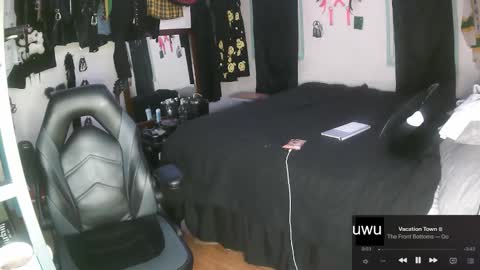 Grape online show from December 11, 7:53 am