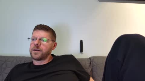 Snapshot of fattenmenow chatting on December 4, 6:06 pm fattenmenow online show from December 4, 6:06 pm