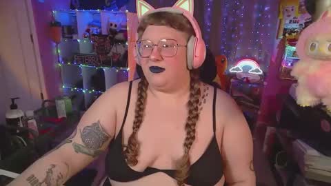 FatVeronica online show from February 27, 2:11 am