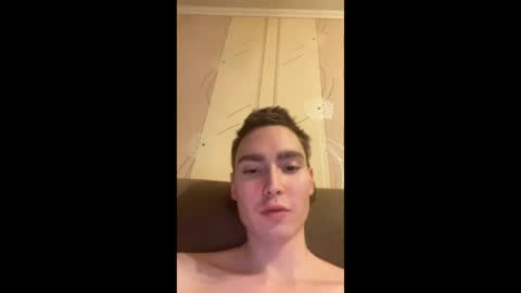 Faust online show from April 15, 7:58 pm