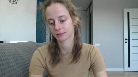 Snapshot of favoriteyour chatting on October 3, 6:21 am favoriteyour online show from October 3, 6:21 am