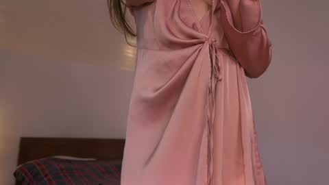 Snapshot of fazeyj chatting on February 13, 10:00 am FazeyJ online show from February 13, 10:00 am