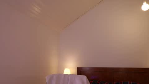 Snapshot of fazeyj chatting on February 17, 8:44 am FazeyJ online show from February 17, 8:44 am