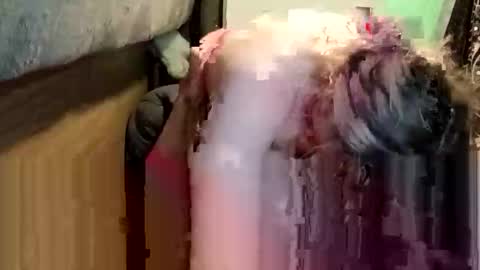 Snapshot of feathersngb32 chatting on December 4, 11:46 pm feathersngb32 online show from December 4, 11:46 pm