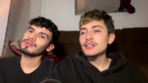 Snapshot of fede69x chatting on December 22, 5:01 am federik online show from December 22, 5:01 am