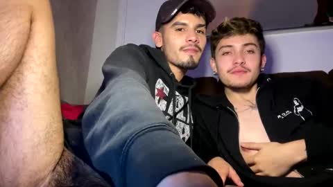 Snapshot of fede69x chatting on December 30, 5:04 am federik online show from December 30, 5:04 am